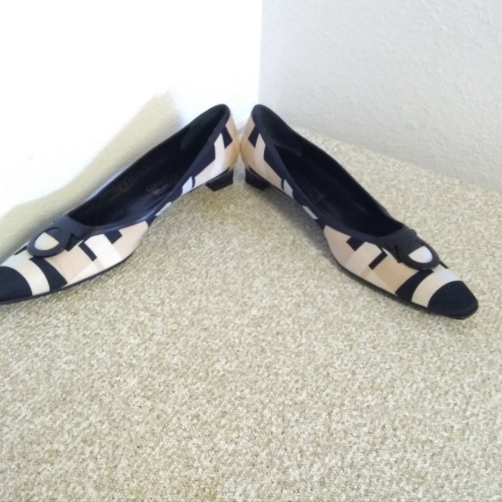 Preowned Salvatore Ferragamo shoes.